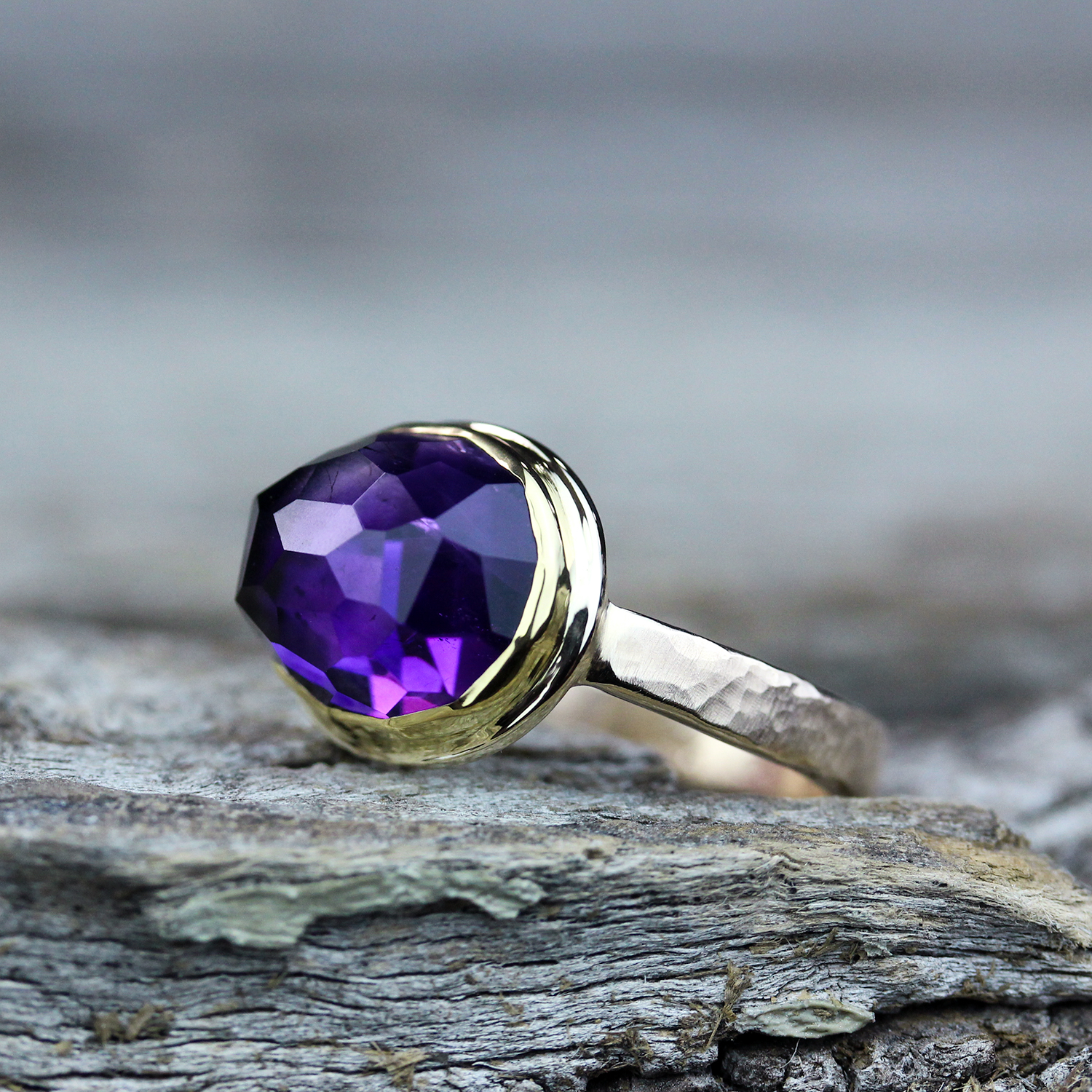 Moroccan Amethyst Solid Gold Ring