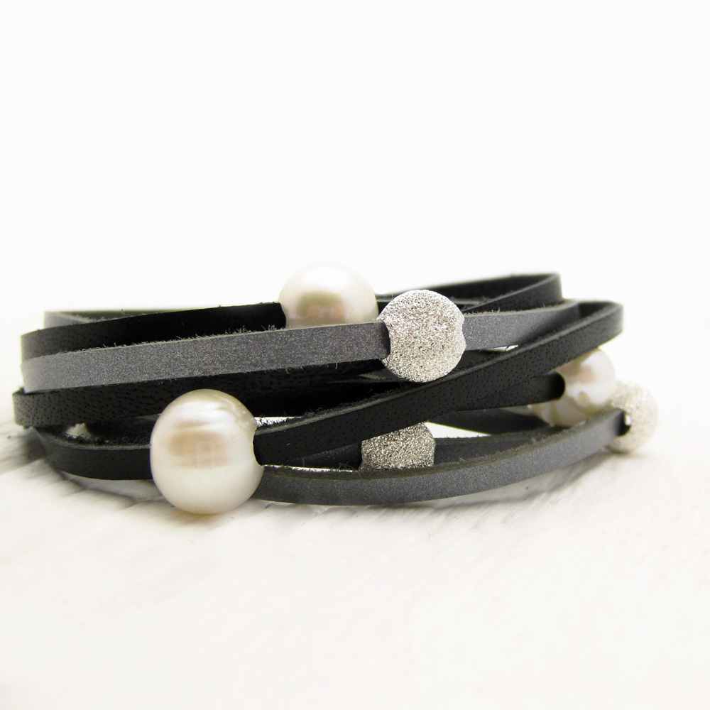 Black Silver Pearl Leather Wrap Bracelet