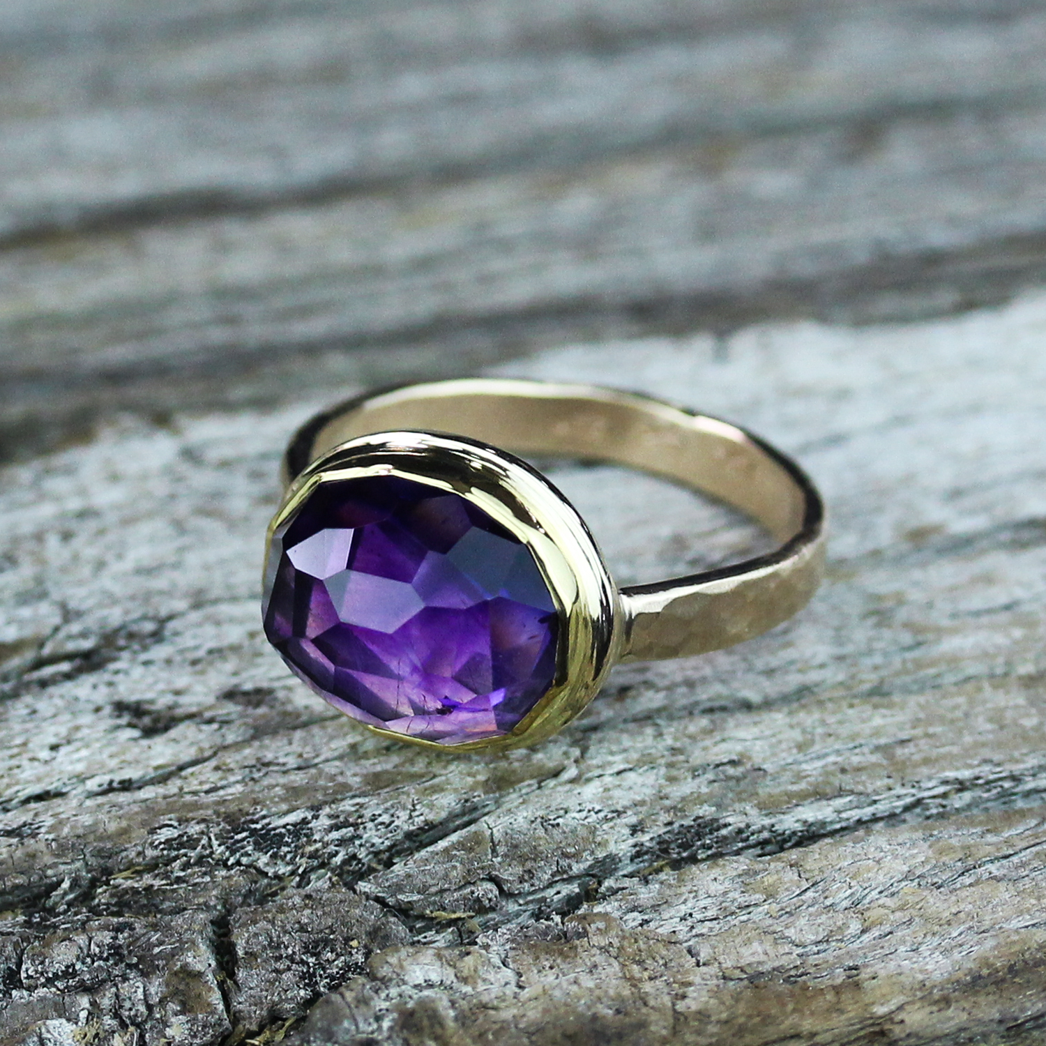 Moroccan Amethyst Solid Gold Ring